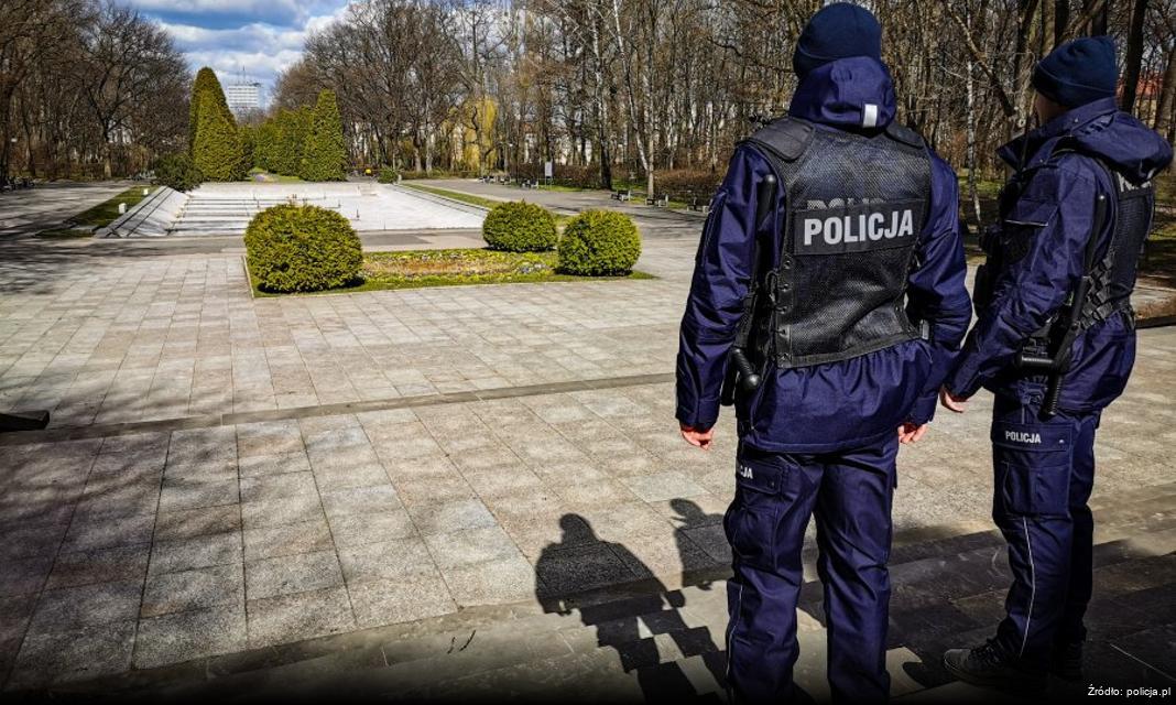 Sprawca kradzieży dwóch pojazdów zatrzymany przez policję