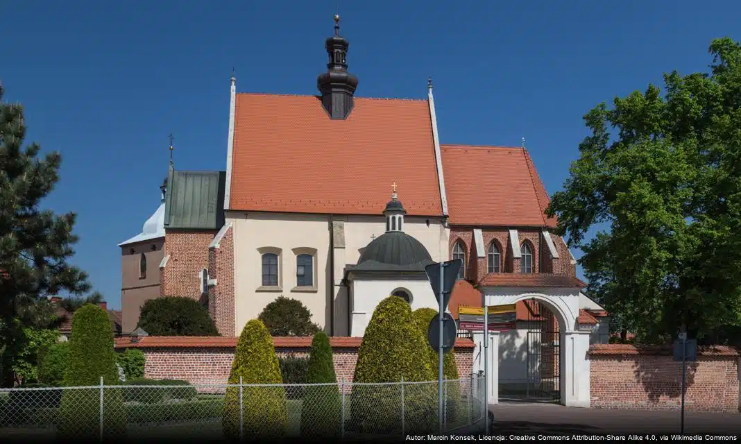 Odkrywanie historii Niepołomic podczas spotkania Klubu Poszukiwaczy Historii